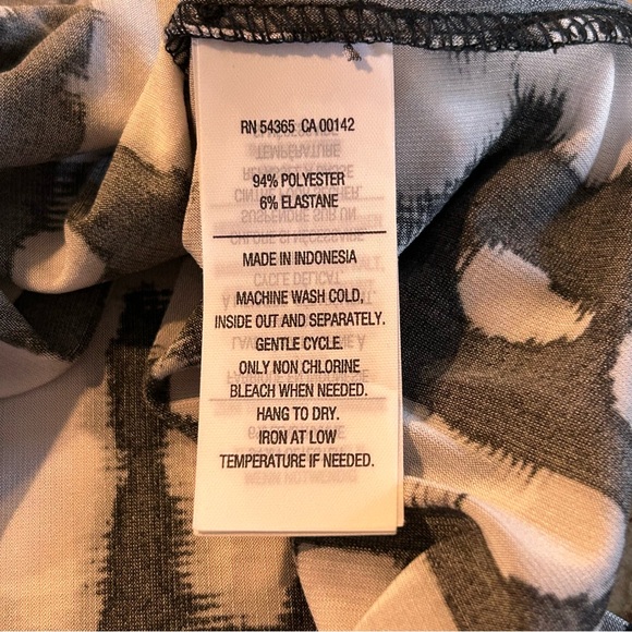 Nygard women’s size PS/P Aqua and black Shirt. Like new condition. - Picture 6 of 6